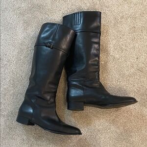 Vero Cuoio Black Leather Pull-on Heeled Boots